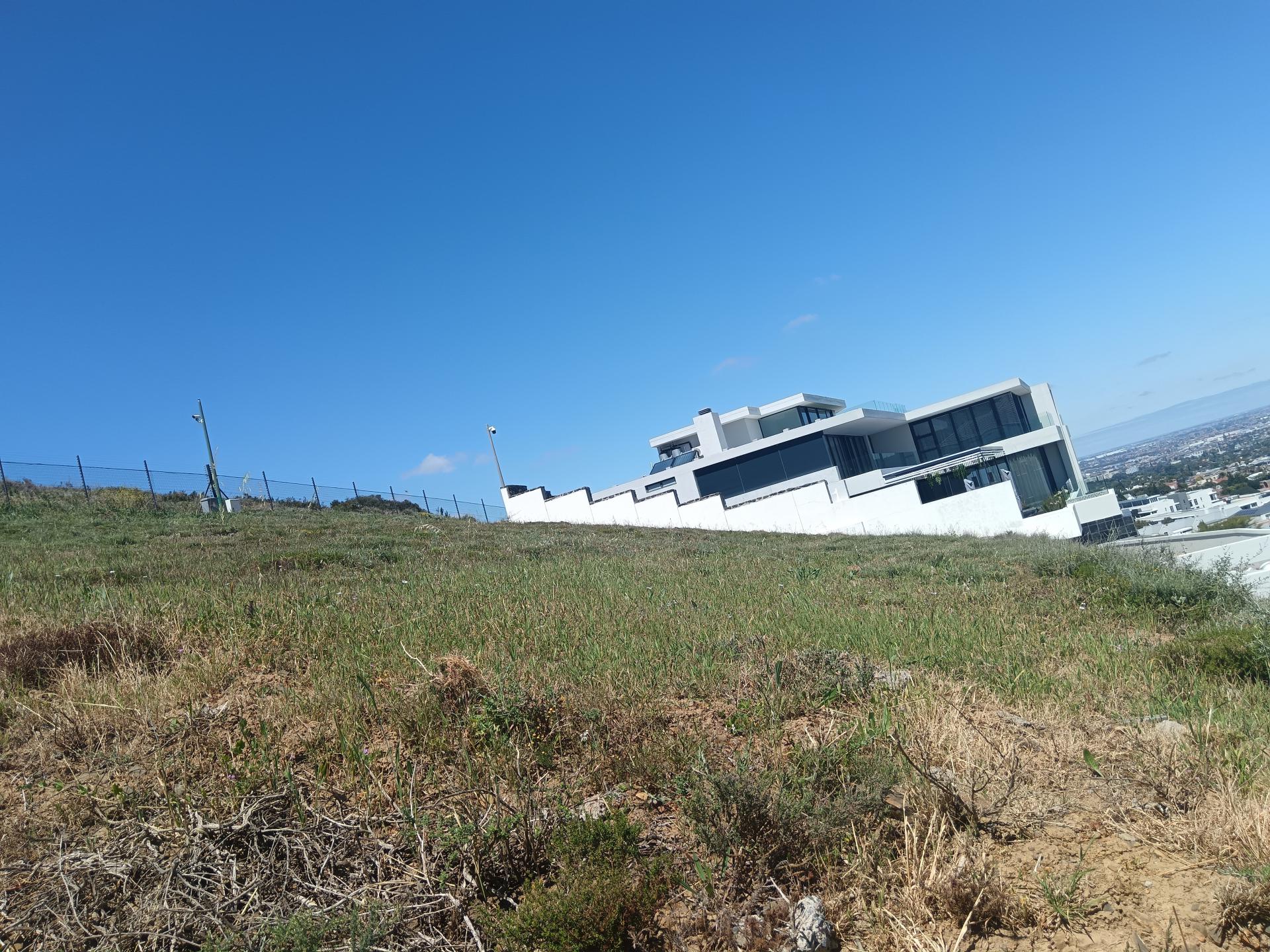  of property in Plattekloof