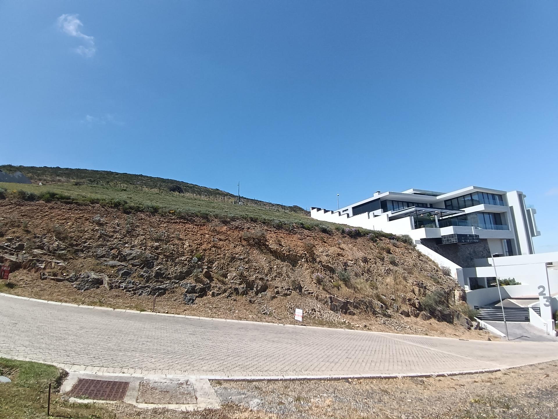  of property in Plattekloof