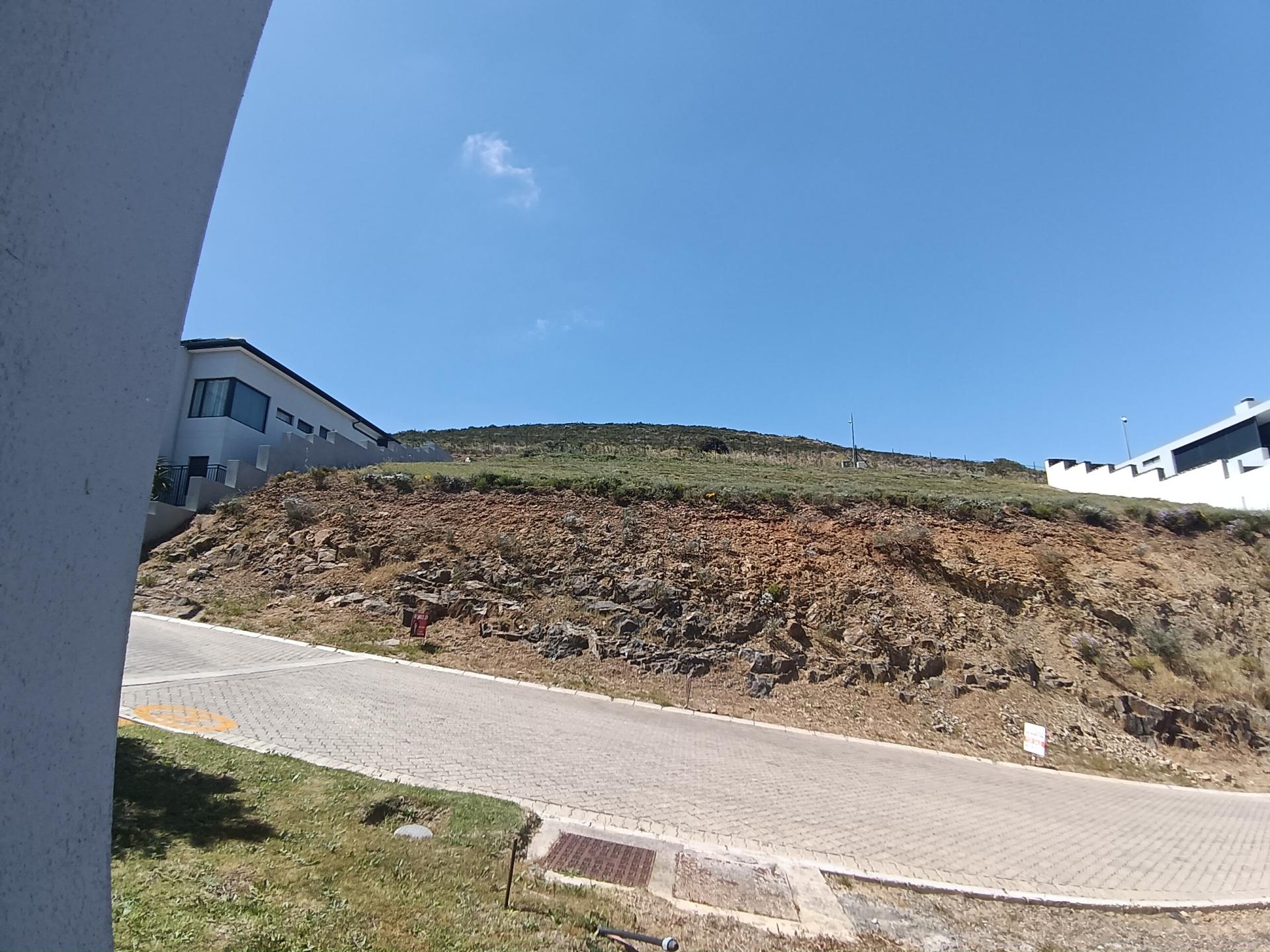  of property in Plattekloof