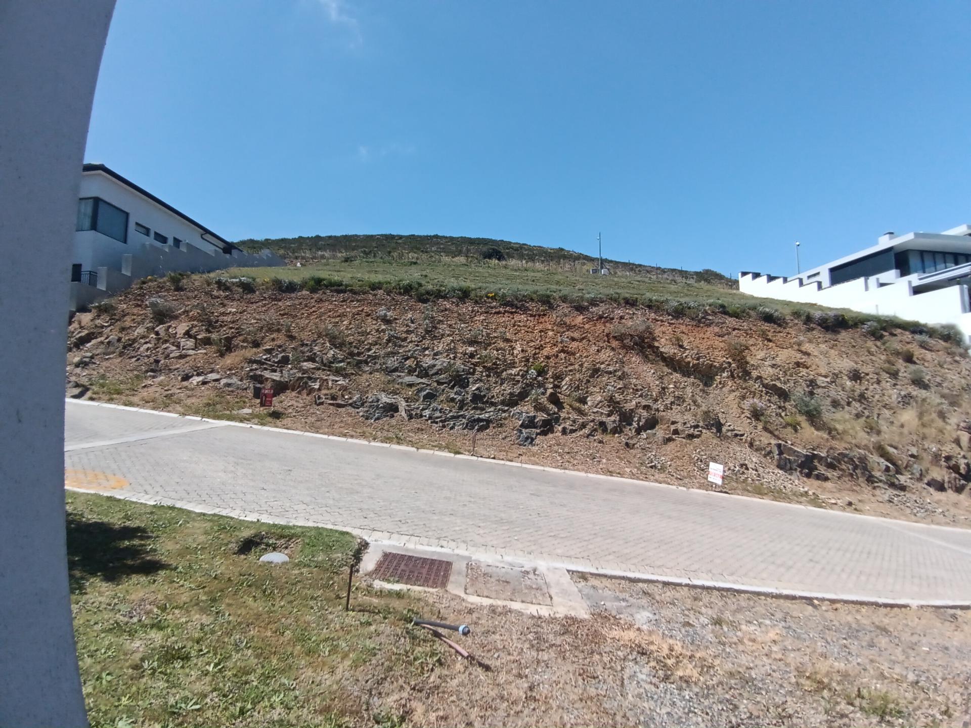  of property in Plattekloof