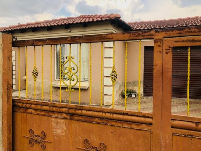 3 Bedroom House for Sale For Sale in Germiston - MR696735