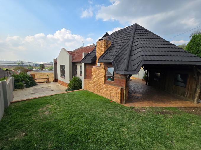 3 Bedroom House for Sale For Sale in Elandshaven - MR696757