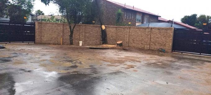 3 Bedroom Duplex for Sale For Sale in Booysens - MR696783
