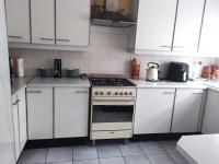  of property in Booysens