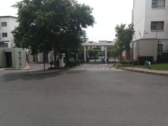 2 Bedroom Apartment for Sale For Sale in Ferndale - JHB - MR696795
