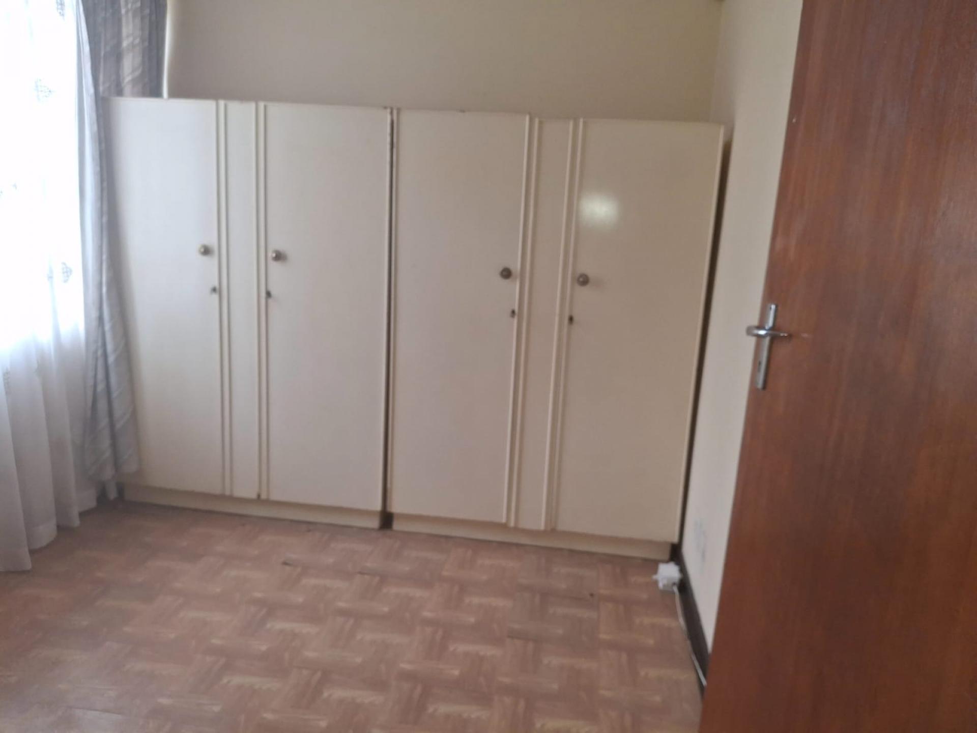  of property in Eldorado Park AH
