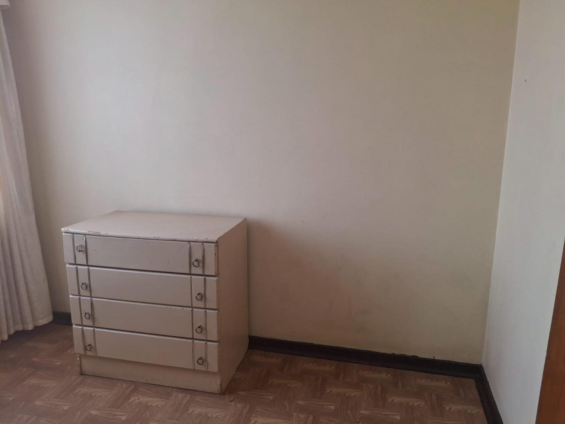  of property in Eldorado Park AH