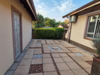  of property in Queensburgh