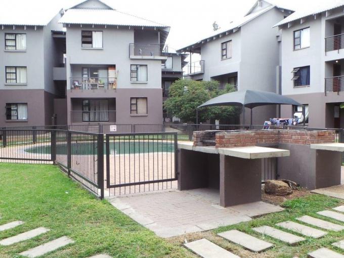 2 Bedroom Apartment to Rent in Hoedspruit - Property to rent - MR696849