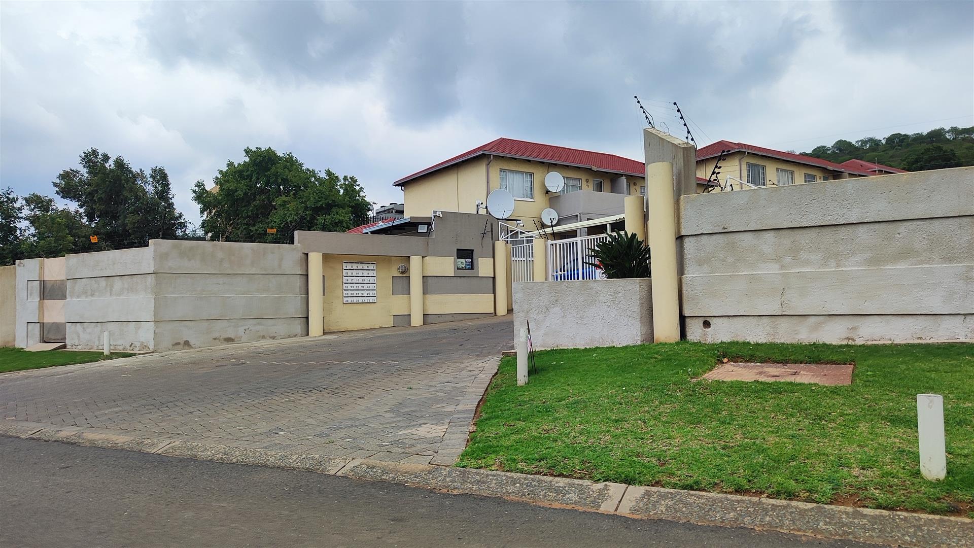 Front View of property in Meyersdal