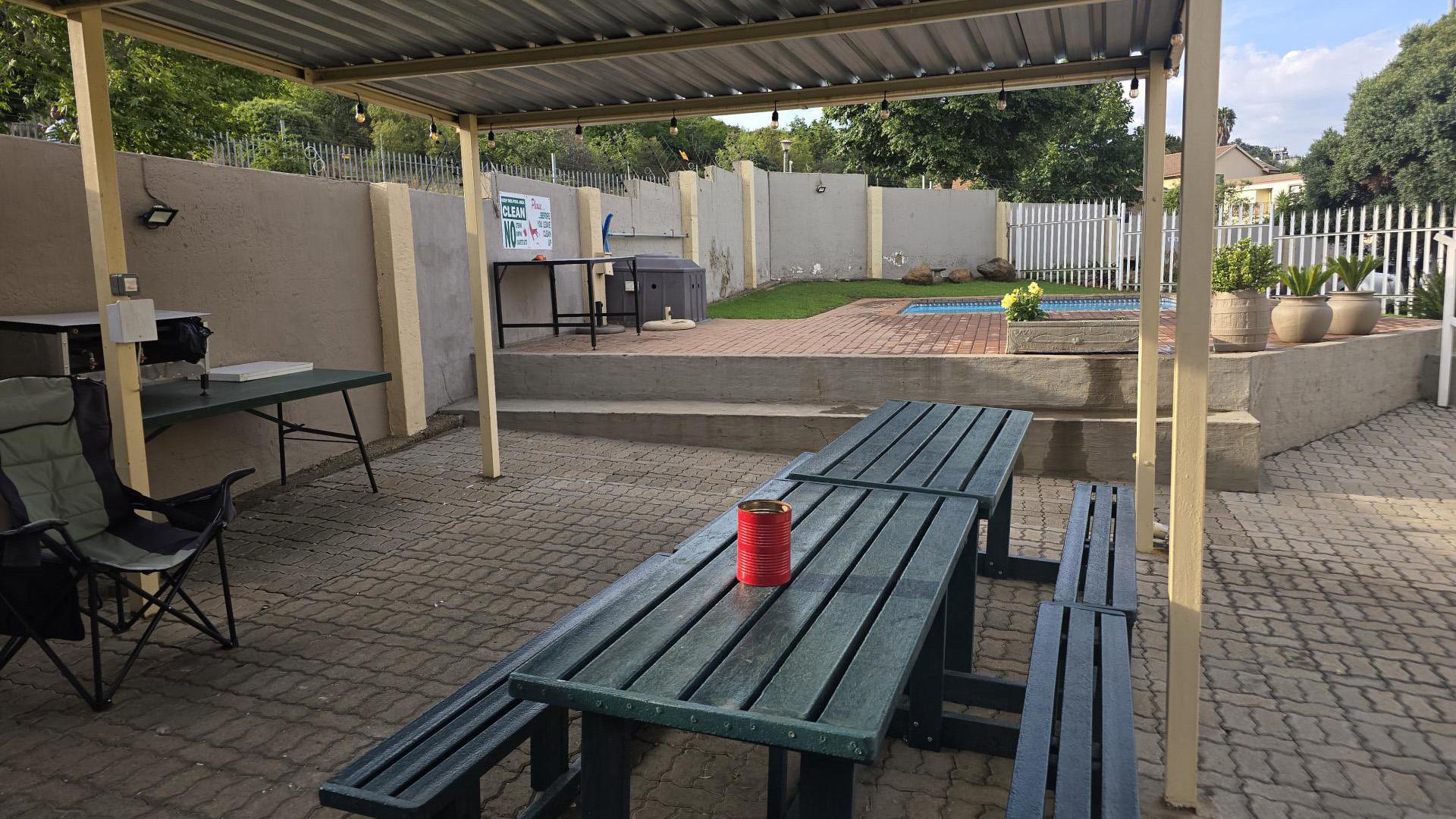 Entertainment of property in Meyersdal