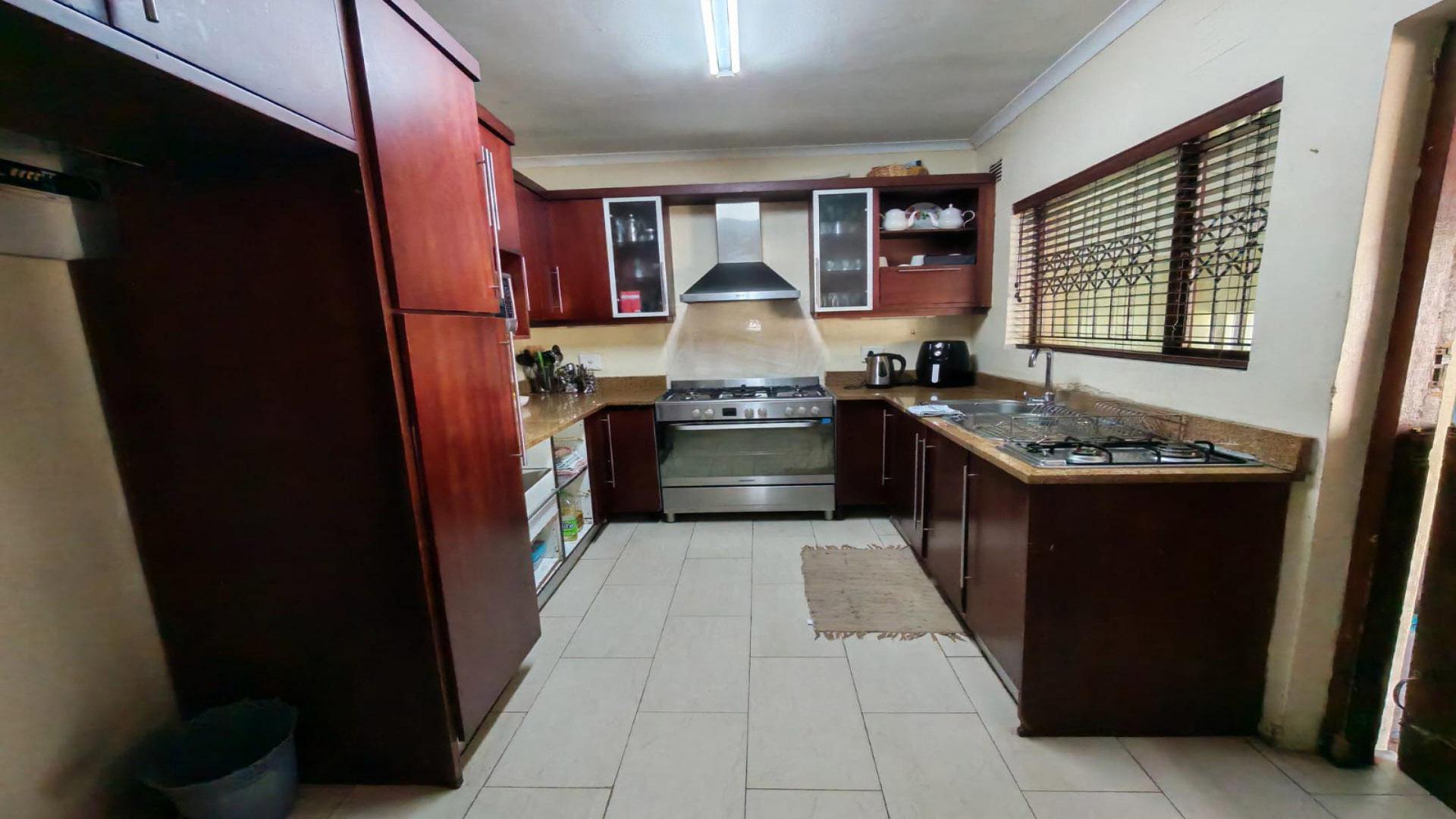 Kitchen of property in Queensburgh