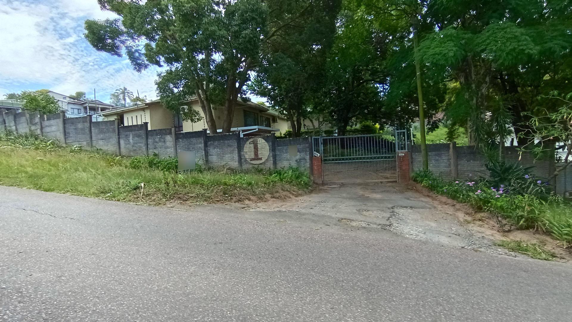 Front View of property in Queensburgh