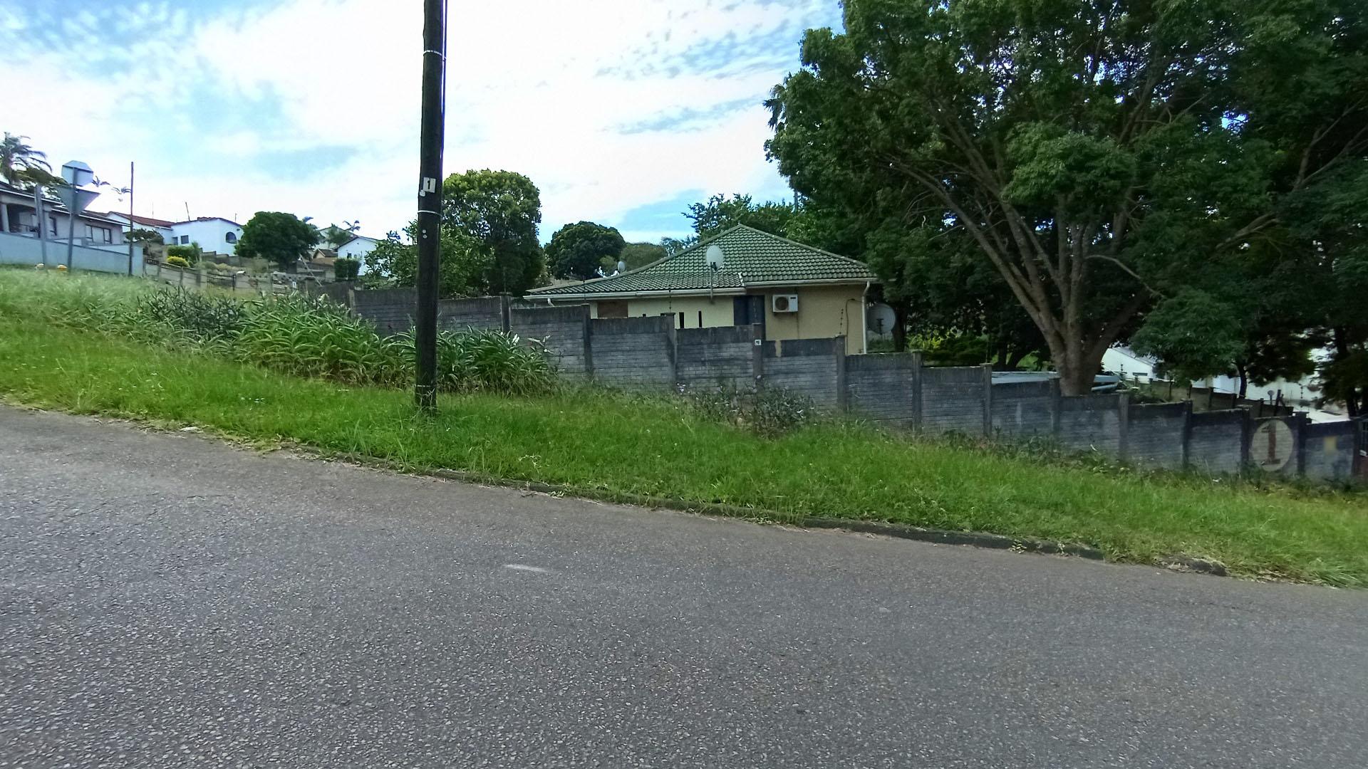 Front View of property in Queensburgh