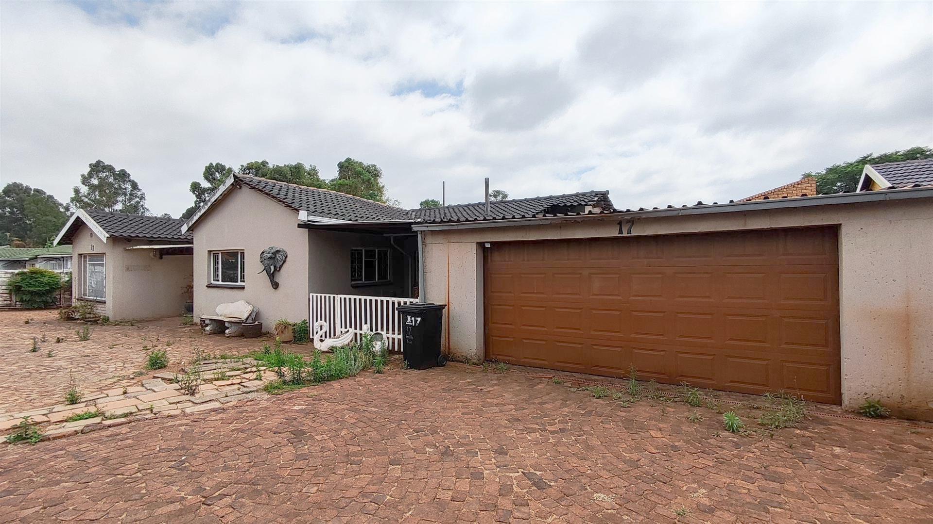 Front View of property in New State Areas