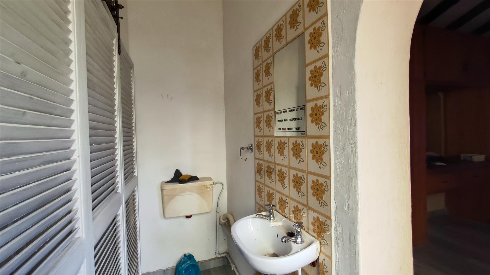 Spaces - 16 square meters of property in New State Areas