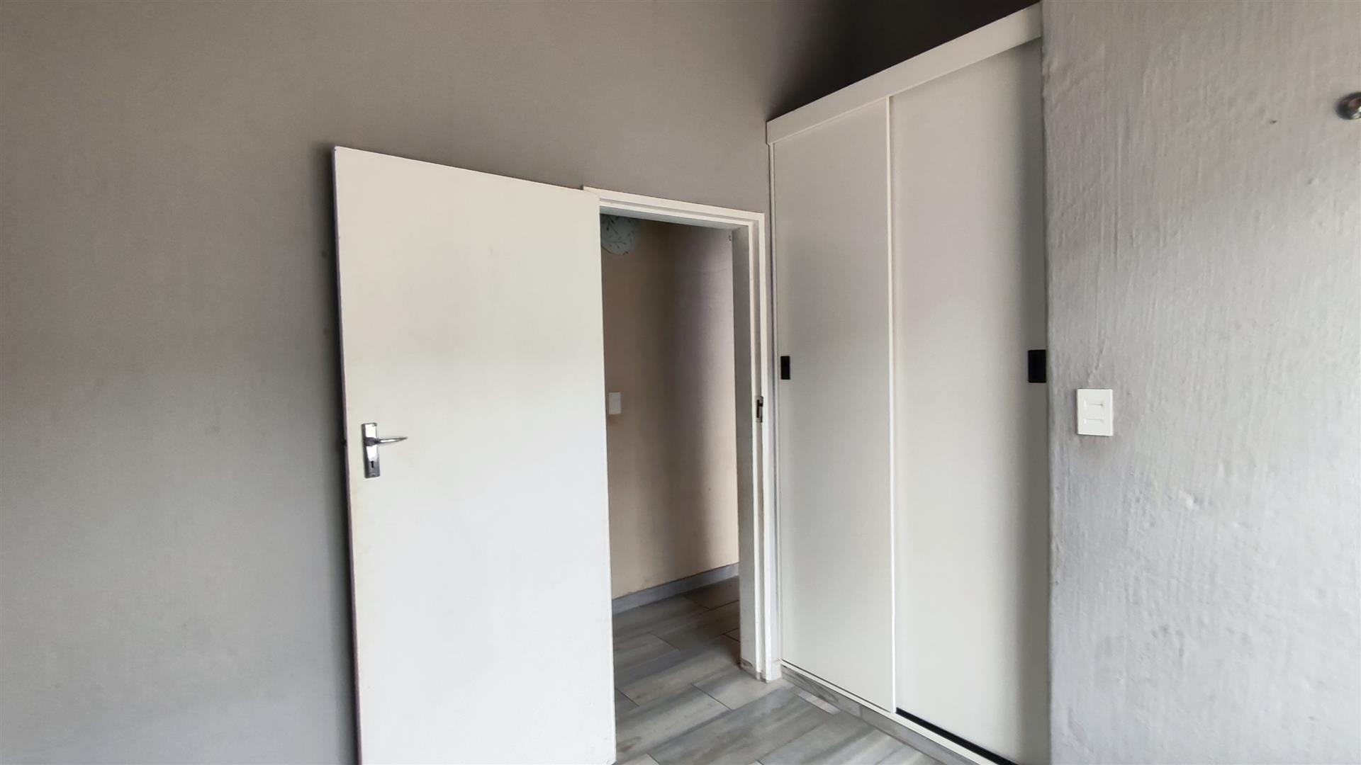 Bed Room 3 of property in New State Areas