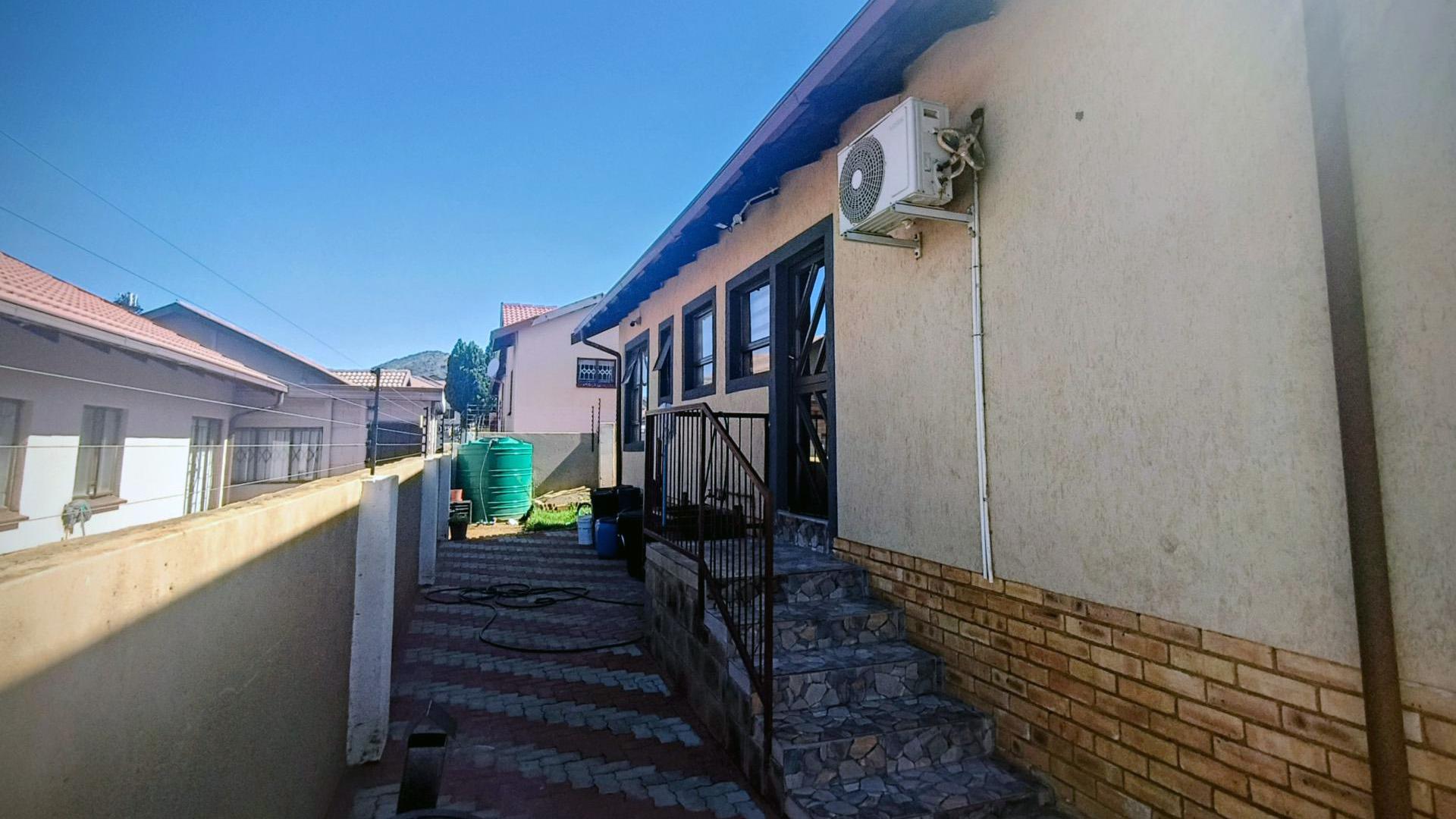Backyard of property in Tlhabane West