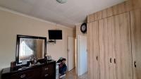 Main Bedroom - 15 square meters of property in Albertsdal