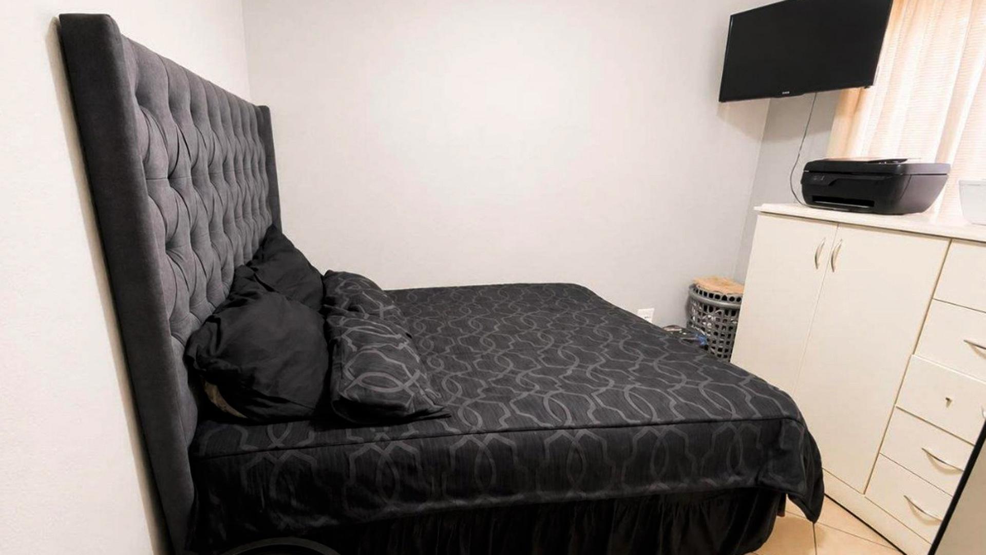 Bed Room 2 of property in Klarinet