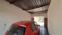 Garage - 25 square meters of property in Kensington - JHB