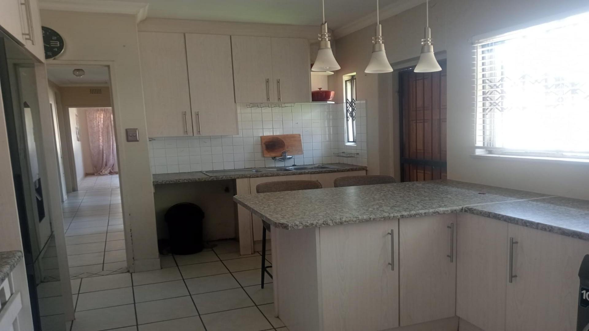 Kitchen of property in Modder East