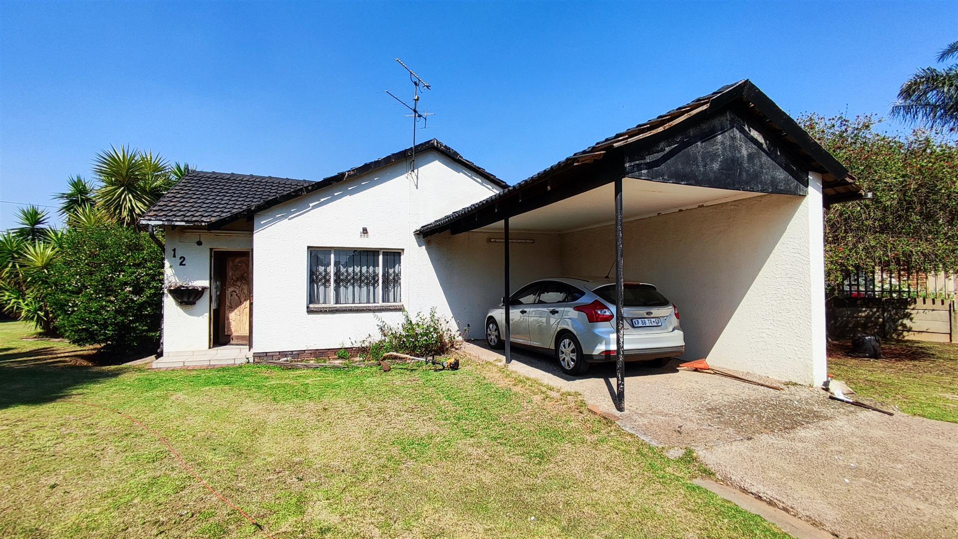 Front View of property in Modder East