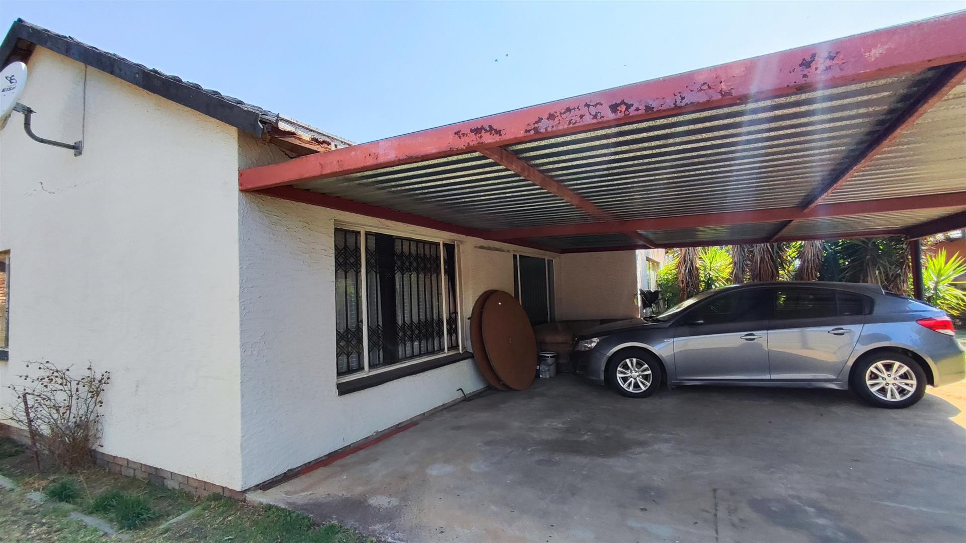 Backyard of property in Modder East