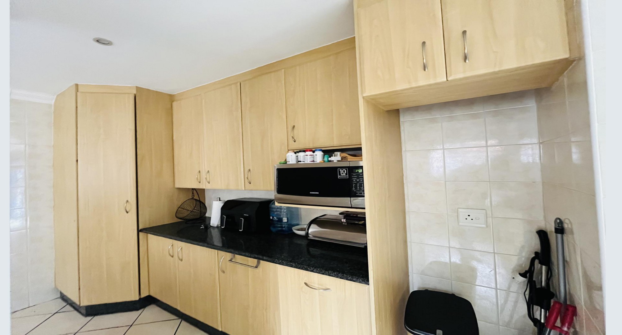 Kitchen of property in Honeydew Ridge
