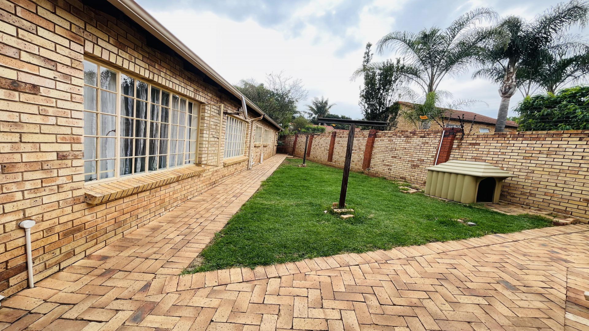 Backyard of property in Honeydew Ridge