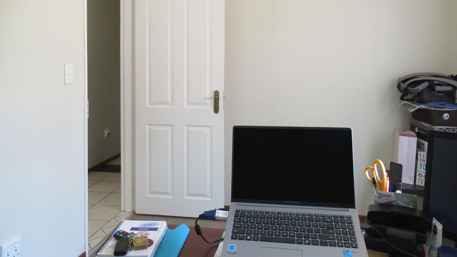 Bed Room 1 - 12 square meters of property in Honeydew Ridge