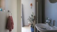 Guest Toilet - 3 square meters of property in Honeydew Ridge