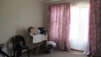 Bed Room 3 - 13 square meters of property in Honeydew Ridge