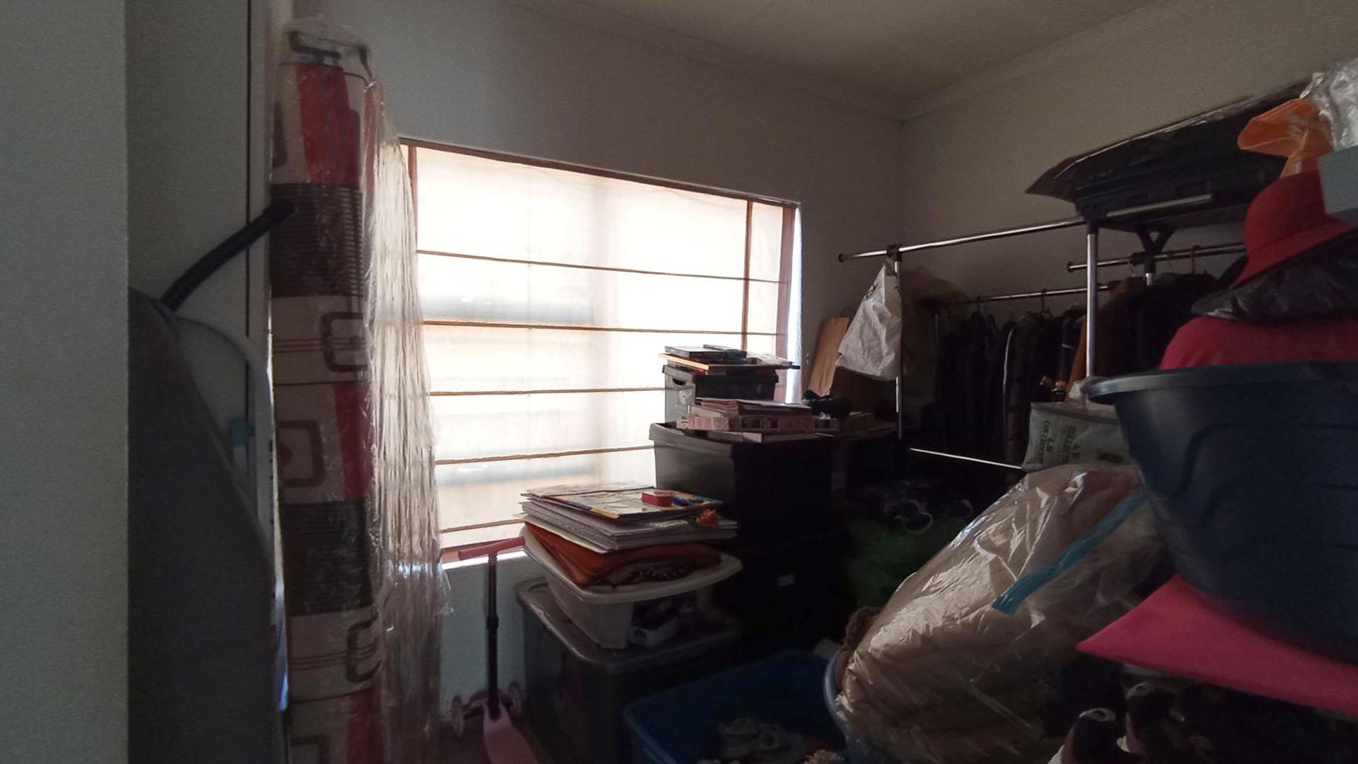 Bed Room 2 - 9 square meters of property in Celtisdal