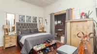  of property in Glenlily