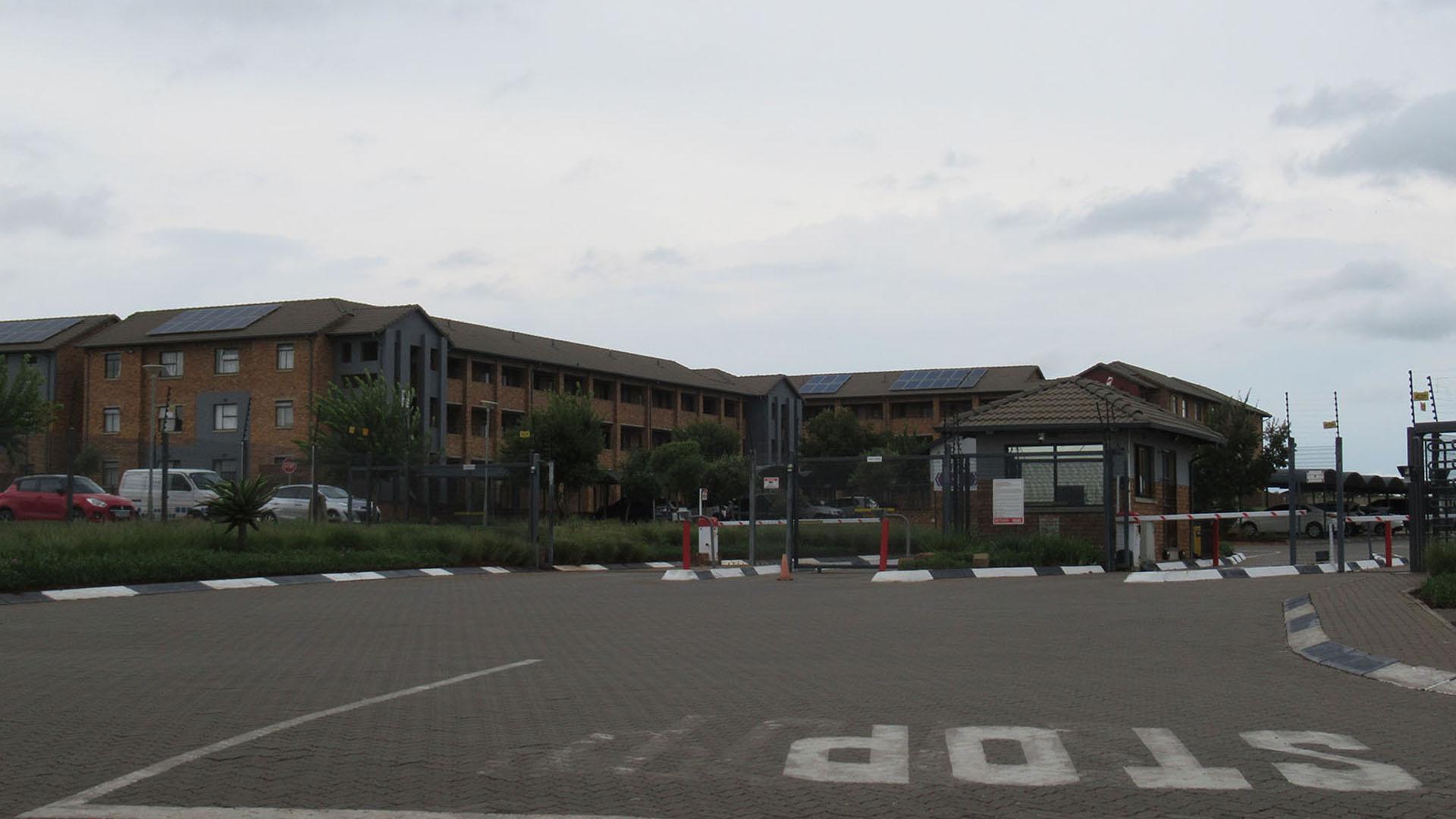 Front View of property in Sky City