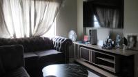 Lounges - 12 square meters of property in Sky City
