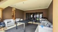 Patio - 24 square meters of property in Sunward park