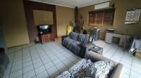 Lounges of property in Delmas