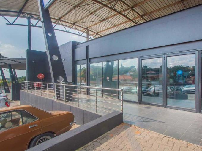 Commercial to Rent in Florida Glen - Property to rent - MR697002