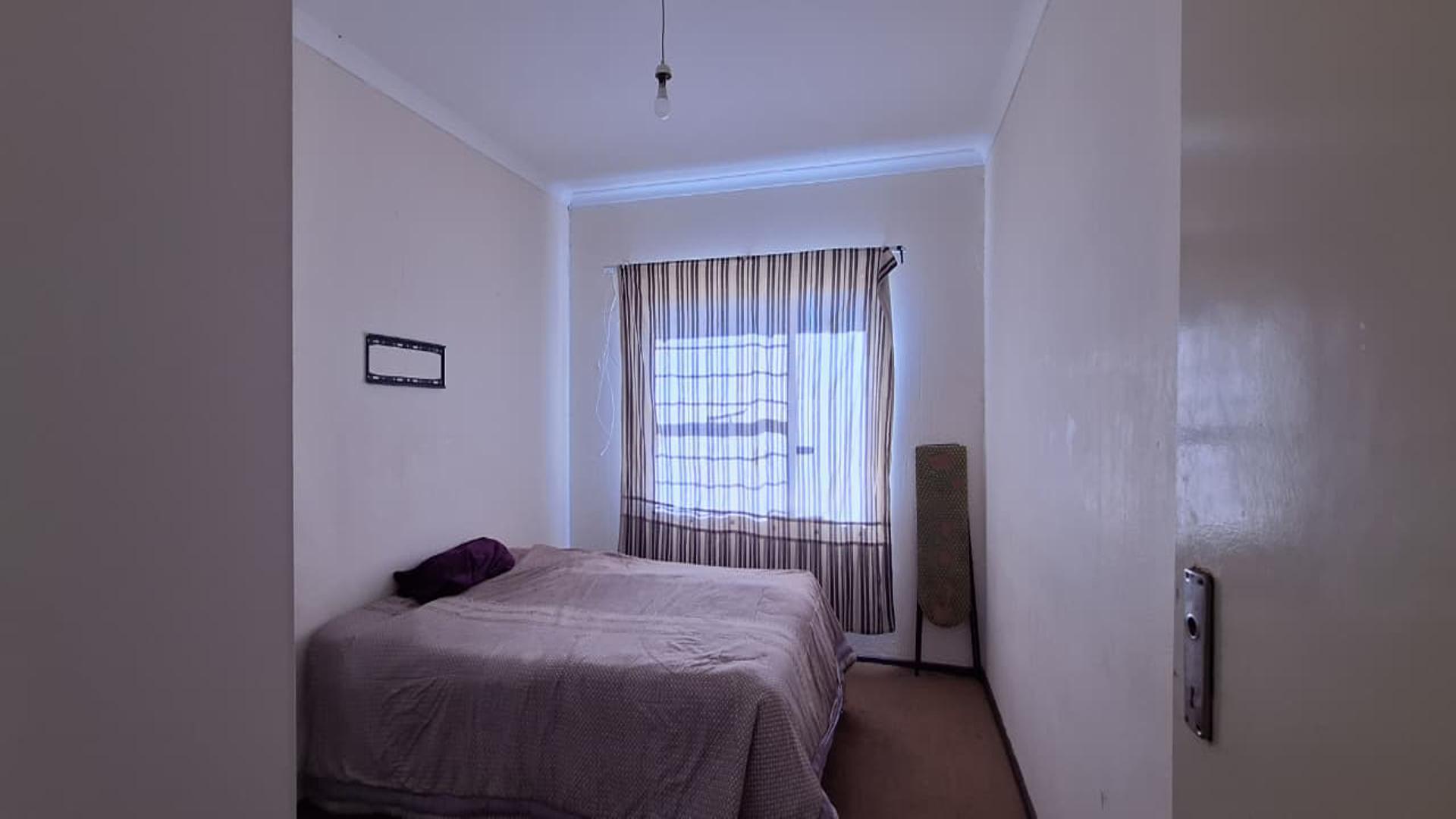Bed Room 3 - 11 square meters of property in Glenharvie