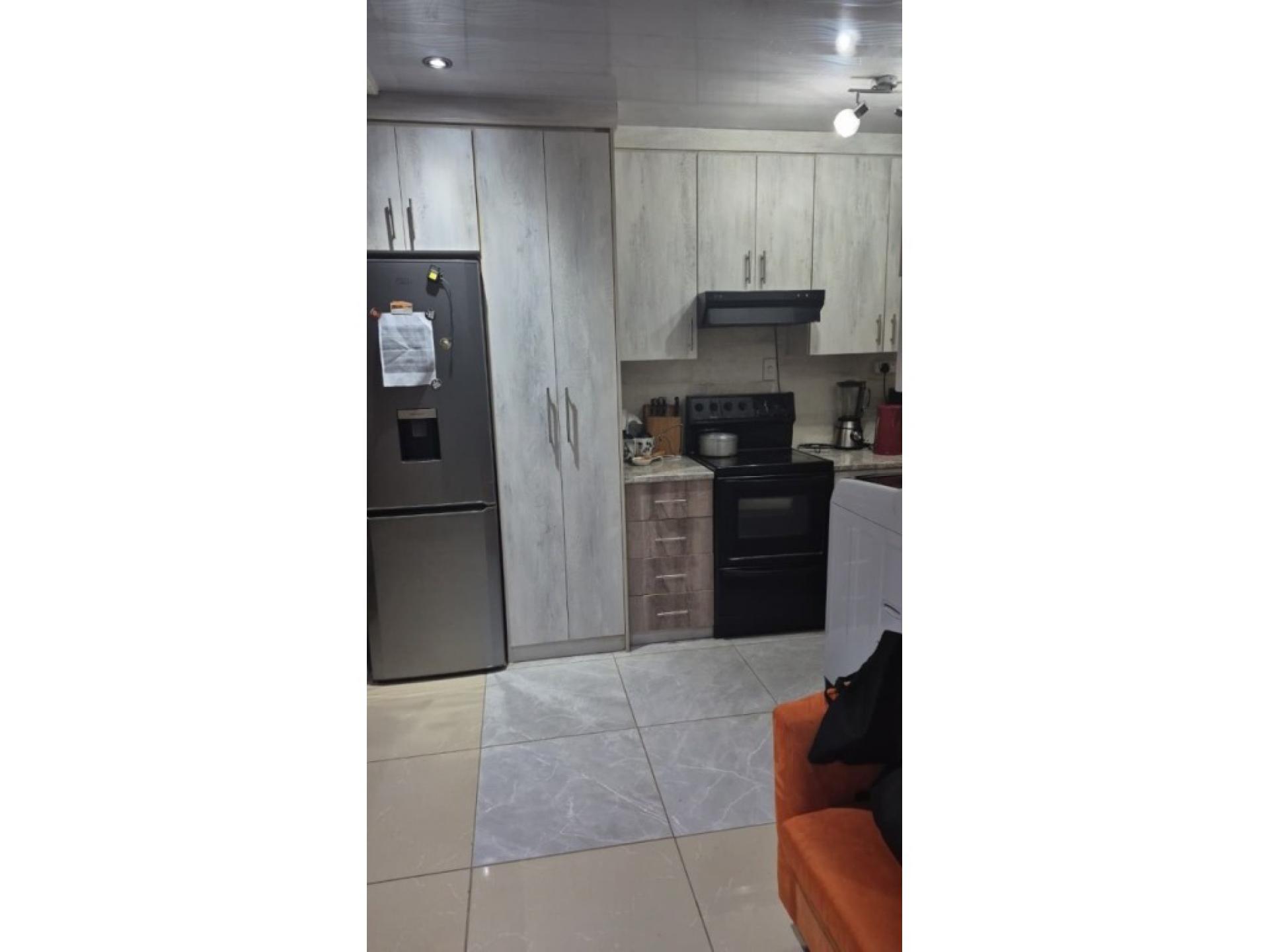  of property in Protea Glen