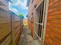  of property in Chantelle