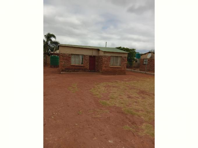 2 Bedroom House for Sale For Sale in Ha-Tshikota-A - MR697094