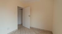 Bed Room 2 - 9 square meters of property in The Orchards