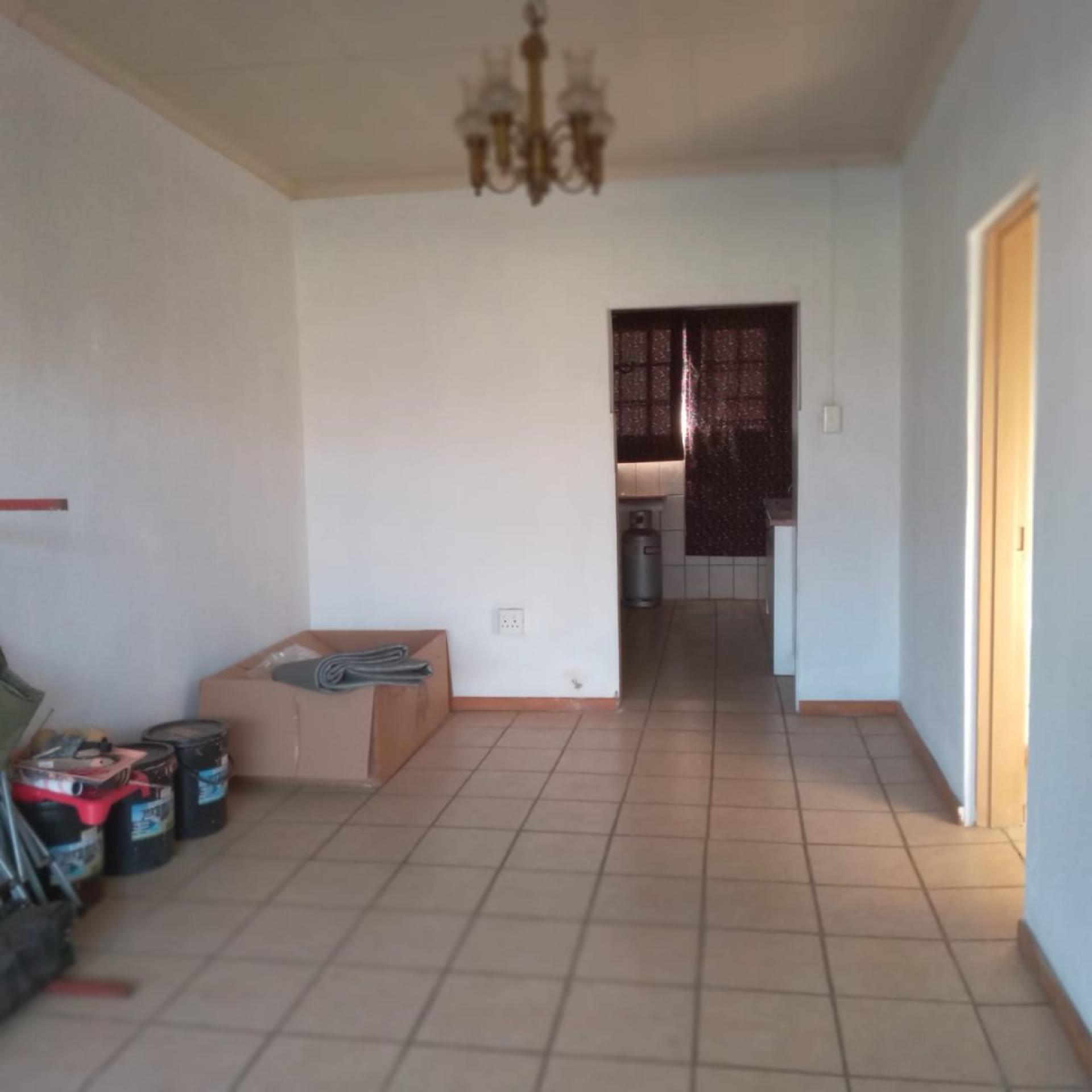  of property in Eloff