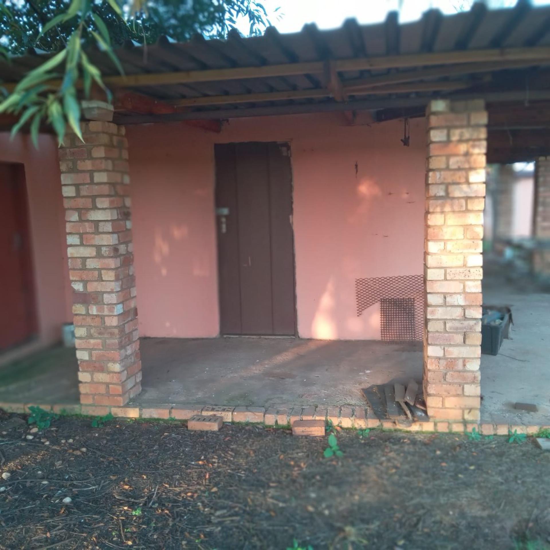  of property in Eloff