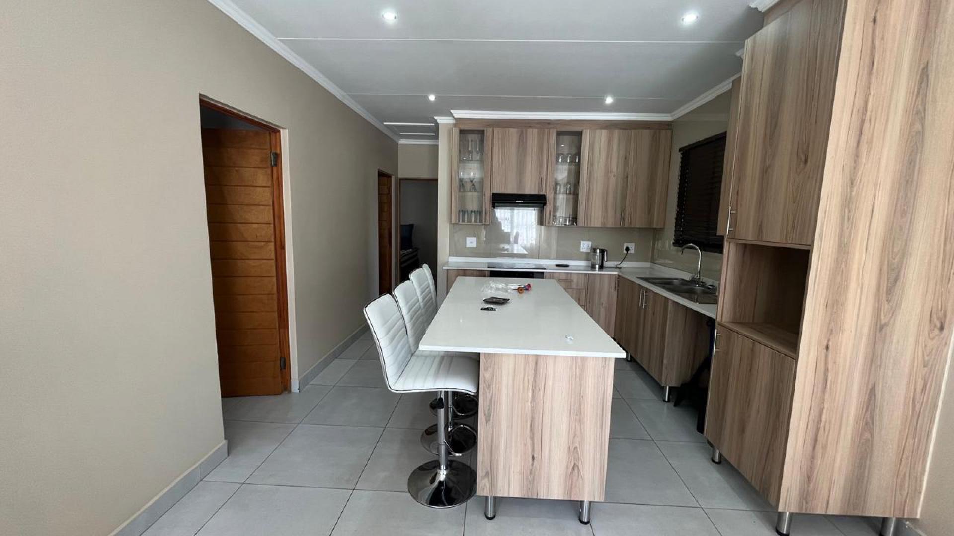 Kitchen of property in Heidedal