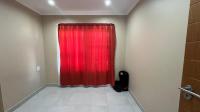 Bed Room 1 of property in Heidedal