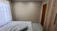 Bed Room 2 of property in Heidedal